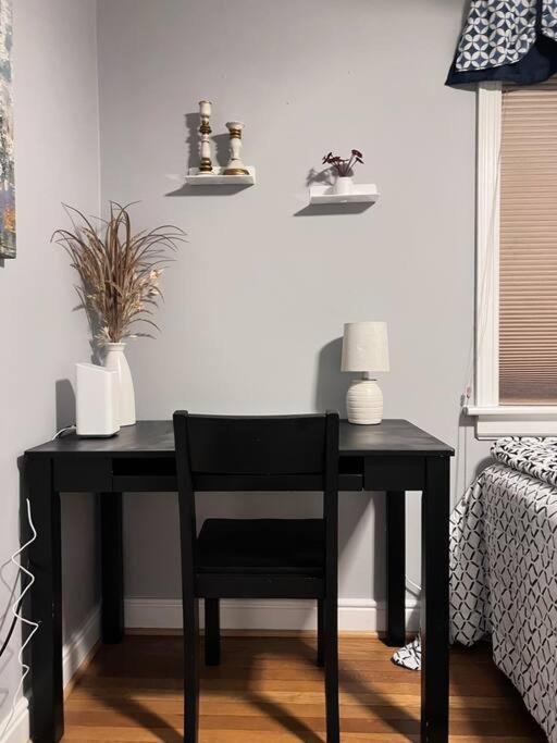 Lg Central Location Free Parking Fenced Yard Fire-Pit Richmond Bagian luar foto